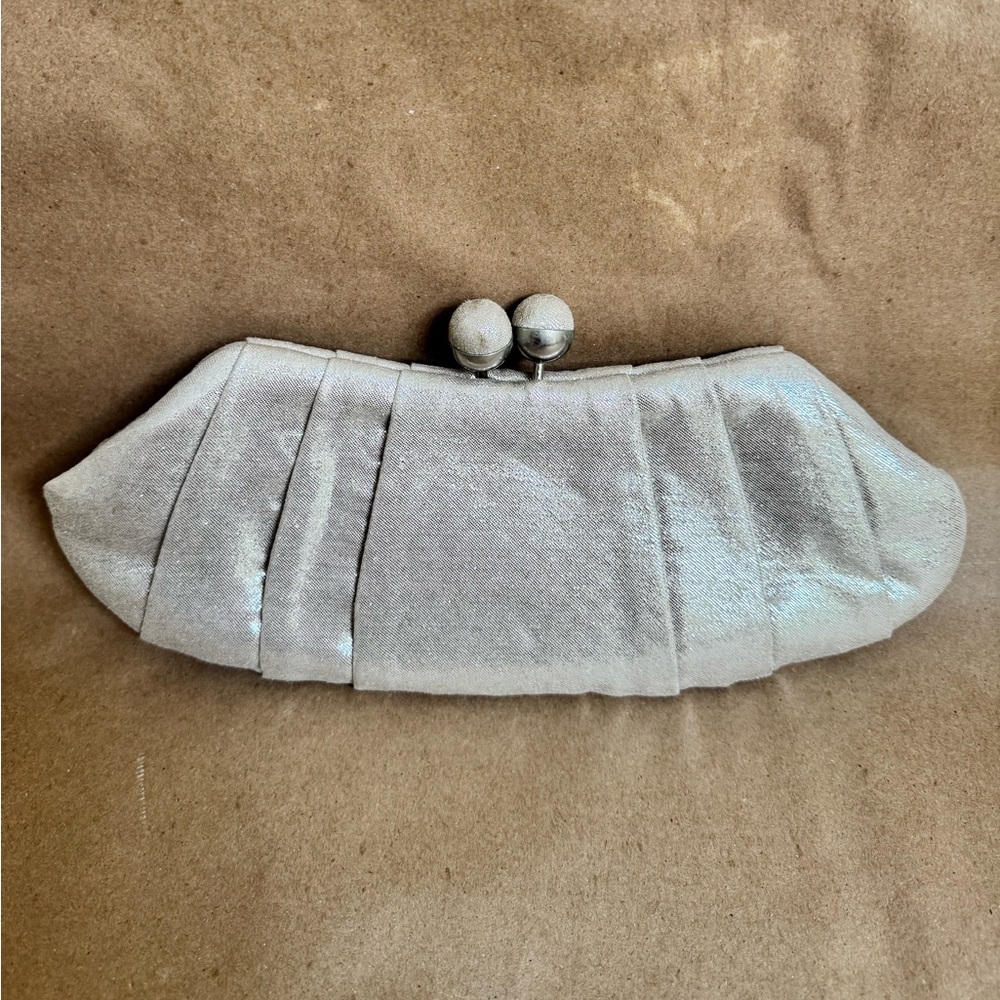 Jeanne Lottie Platinum Sparkly Ball Snap Clutch w Shoulder Chain Strap. 11.5”x4”